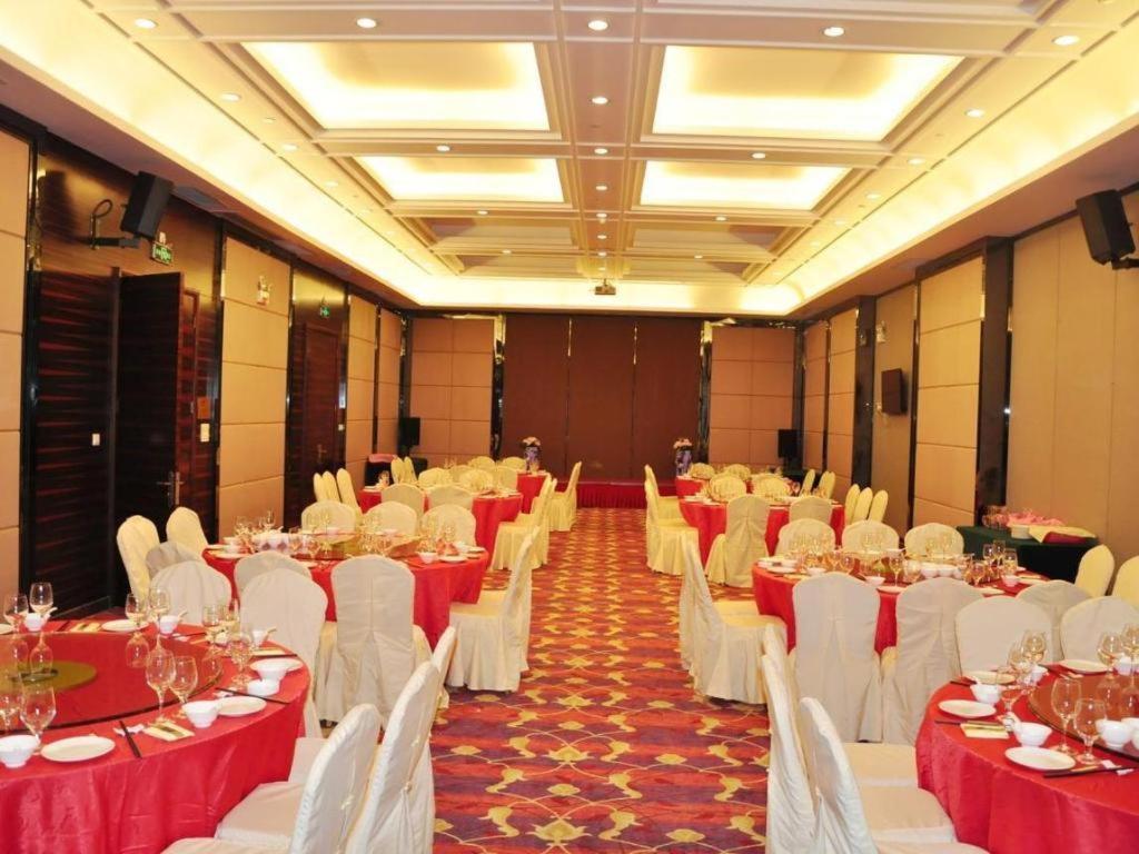Royal Duke Cherrabah Hotel Zhongshan Zhongshan  Luaran gambar